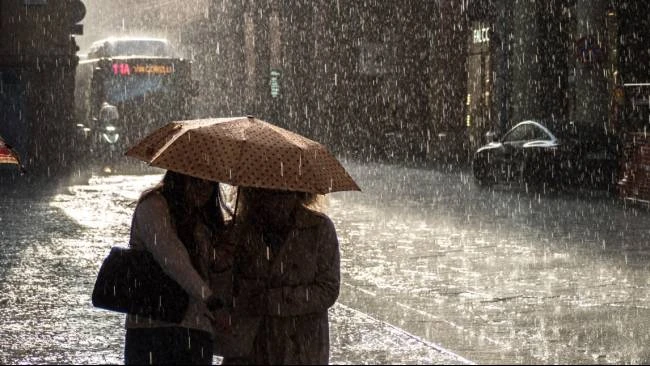 Hindari 7 kesalahan packing yang bikin liburan berantakan